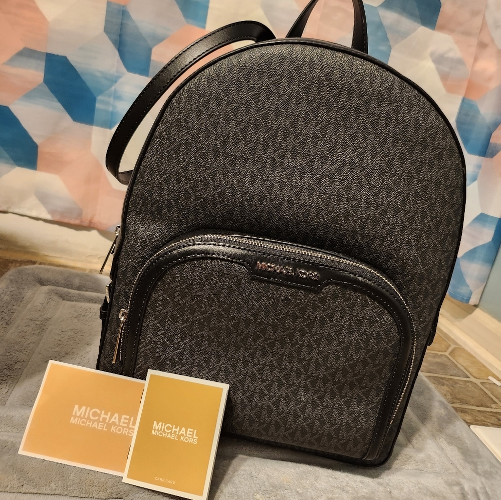 Mk back pack